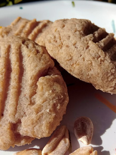 Una foto de Cookies de mantequilla de maní solo 3 ingredientes vegan y sin tacc