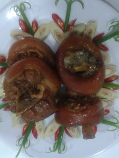 Hình của món Giò heo kho cay.