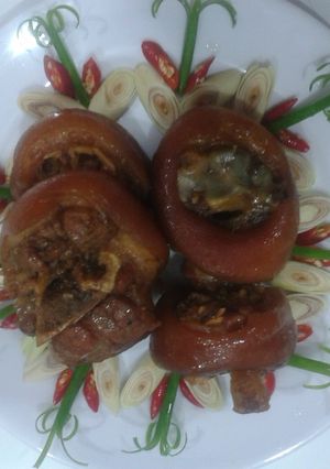 Hình của món Giò heo kho cay.