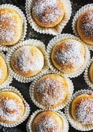 A picture of Baked Donuts.