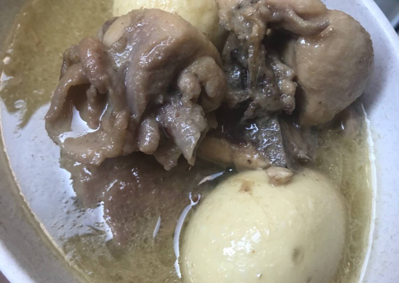 Opor ayam dan telur rebus spesial untuk anak