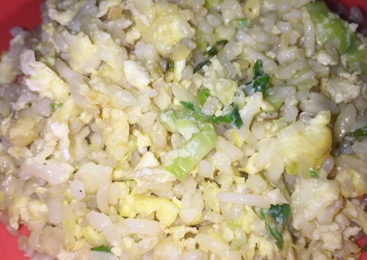 Cara termudah untuk Vegan LezatNasi Goreng Super Simpel Gurih