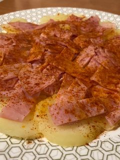 Una foto de Lacón con patatas