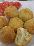 Fried Potato Balls with Cheese Filling