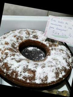 Una foto de Budín de manzanas húmedo