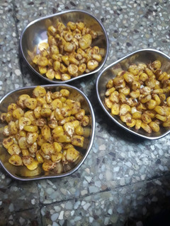 Masala sweetcorn செய்முறை முக்கிய புகைப்படம்