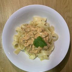 A picture of Left Over Sour Cream Chicken Pasta.
