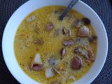 Вершковий суп з м'ясом, ковбасками,груднинкою та грибами