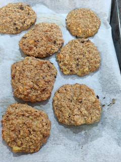 Una foto de Galletas de avena, plátano y yogur, sin azúcar