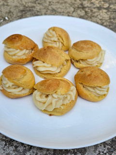 Una foto de Profiteroles (Cremitas o pasta Choux)