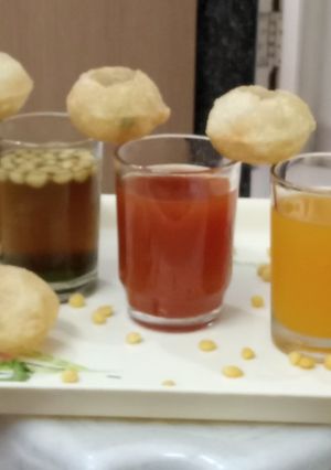 A picture of Pani Puri Shots !!.