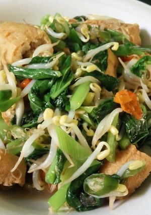 Foto resep Tumis sawi campur tahu pong