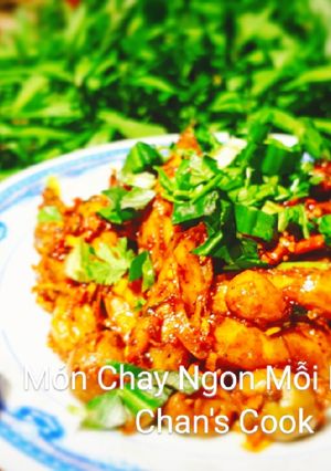 Hình của món Mì căn que xào nghệ chay.