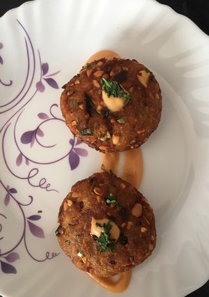A picture of Roasted peanut and potato patties.