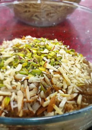 A picture of Navratan Halwa.