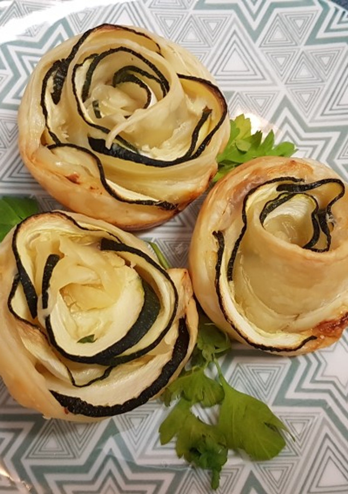 Una foto de Flores de calabacín y queso de cabra