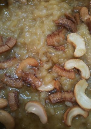 A picture of Sweet Pongal.