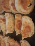 Empanadas varias, de Cebolla y queso, Caprese, de pollo, zanahoria y zapallo(coreano)