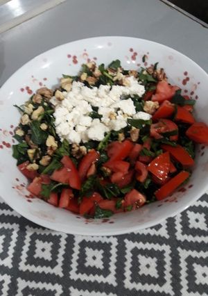 عکسی از دستور سالاد اسفناج