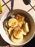 Porridge over night con semi di chia e frutta fresca
