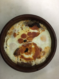 Una foto de Cabeza de lomo a los huevos al plato