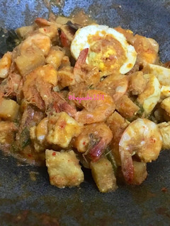 Foto resep Balado Udang-Telur-Tahu-Kentang