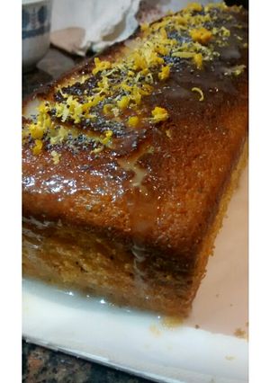Una foto de Budín de limón y amapolas