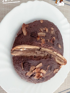 Una foto de Bizcocho chocolate y plátano fit