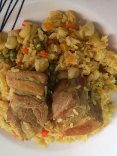 Una foto de Arroz con chancho