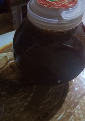 A picture of Imli ki khatti meethi chutney.