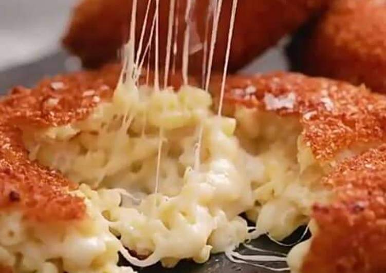 Recipe: Delicious Mac and Cheese Lava Cake