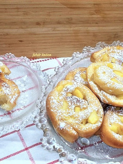 Almás csigafánk recept fotója