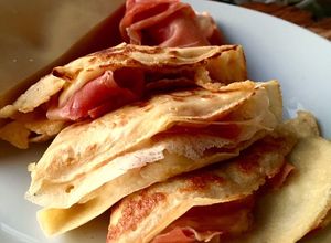 Foto principal de Creps salados de jamón serrano y queso