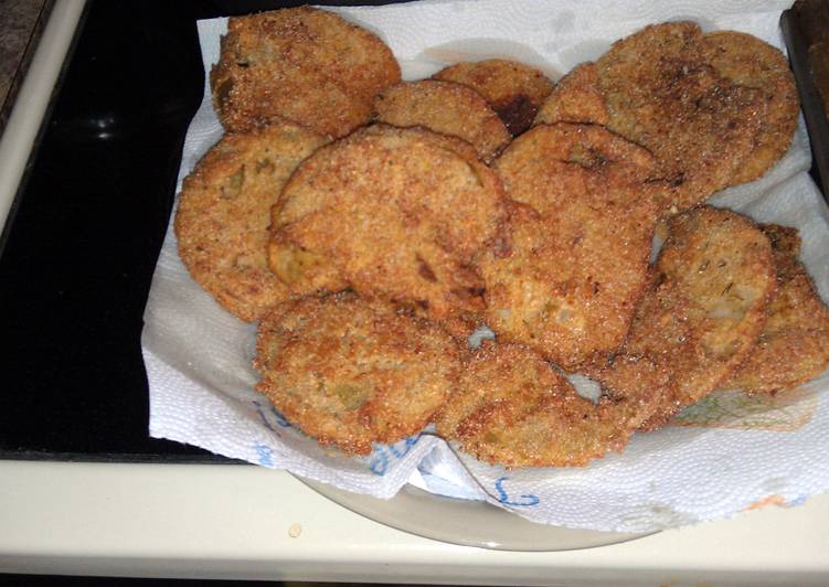 Steps to Prepare Perfect crispy fried green tomatoes
