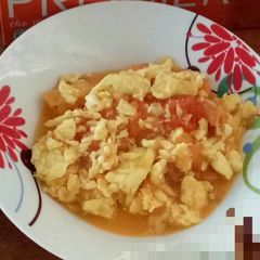 A picture of Egg and tomato.