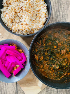 A picture of Egyptian Spinach beef stew.