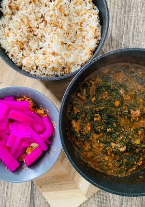 A picture of Egyptian Spinach beef stew.
