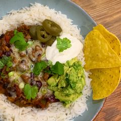 A picture of Chilli (full of veg).