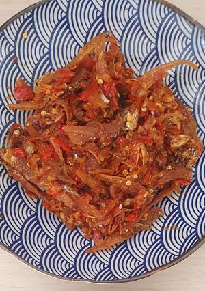Foto resep Ikan asin bulu ayam Balado