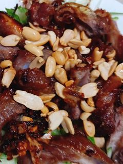 Hình của món Bún trộn thịt nướng.