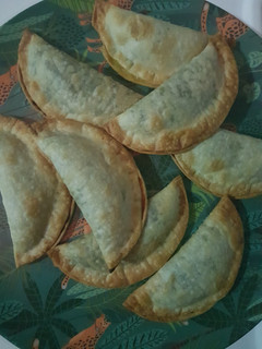 Una foto de Empanadillas de espinacas con roquefort