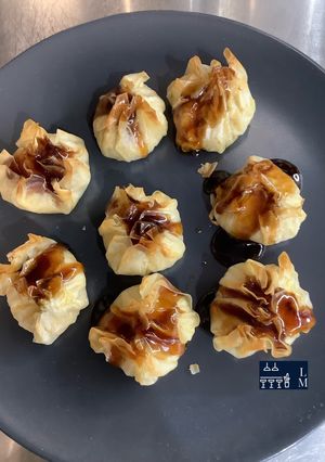 Una foto de Saquitos de puerro y queso