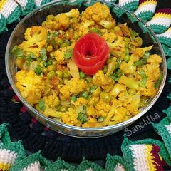 A picture of Cauliflower Peas Kadhai Tadka.