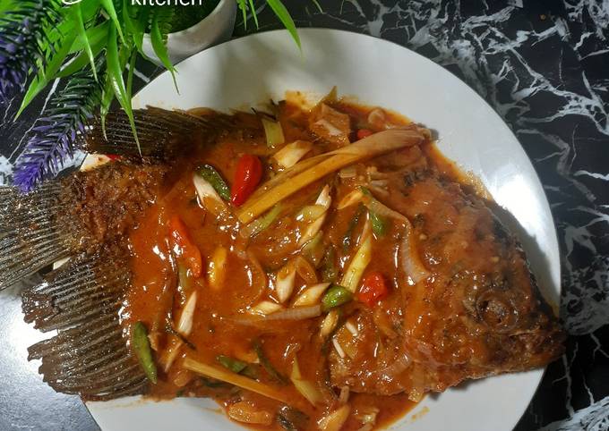 Gurame Saus Padang