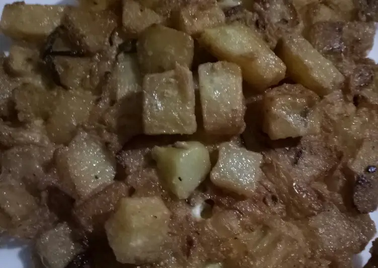 Resep Terbaru Omelet kentang simple (1 telur) Yummy Mantul