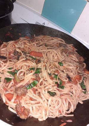 Una foto de Fideos con verduras al wok