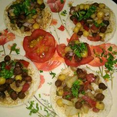 A picture of Bread chana chat.