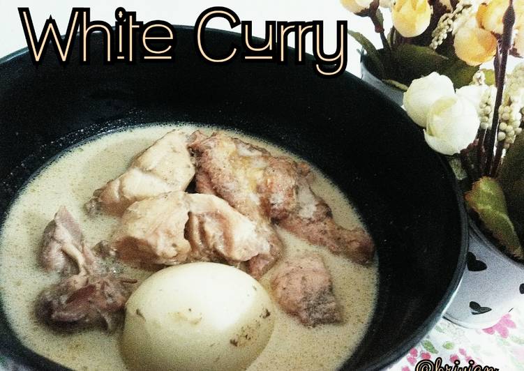 White Curry (Opor) #ketofriendly #ketofy #debm #ayam #telur