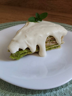 Una foto de Tarta rápida de oblea y aguacate