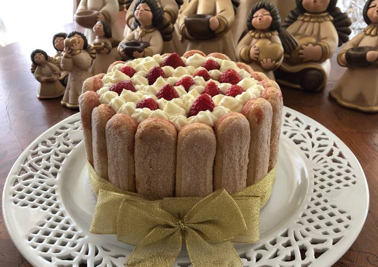 Easiest Way to Make Veloce Tiramisù alle fragole Charlotte 🌷
